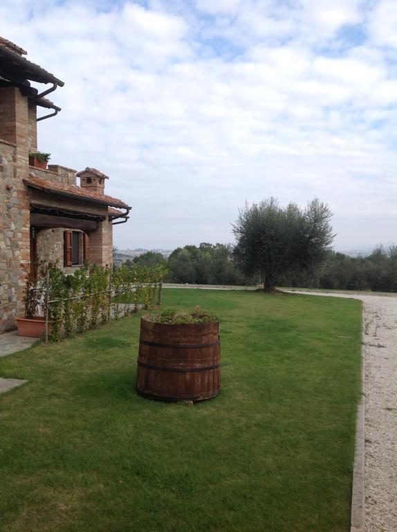 מלון Villastrada  Agriturismo Il Canto Della Gallina מראה חיצוני תמונה